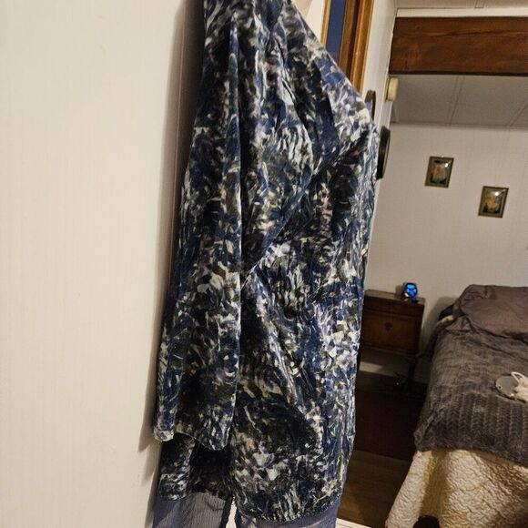 SIMPLY VERA L VGC - Picture 3 of 5